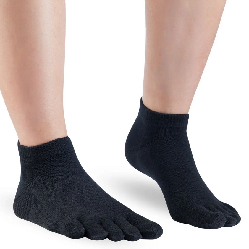 Basic Sneaker Toe Socks