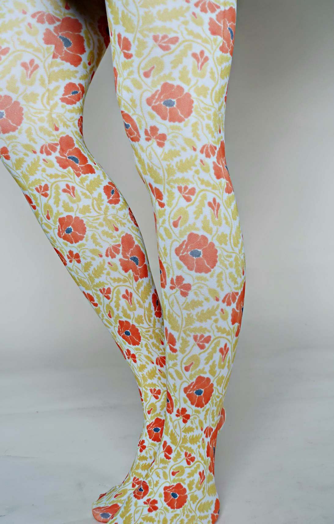Mediterranean style Poppies Tights