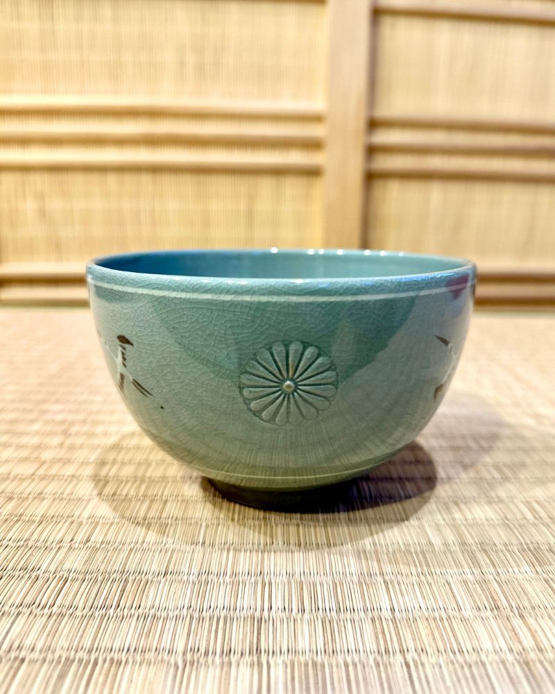 Kyo | Celadon Tea Bowl with Cranes