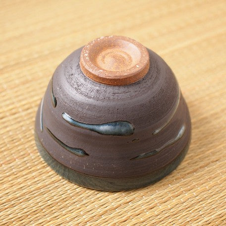 Mud Black Blue Matcha Tea Bowl l 黒釉青流し 碗形抹茶碗 美濃焼 日本製