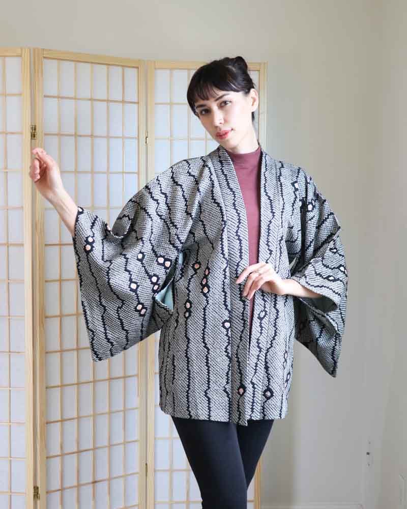 Black Bertical Stripes Shibori Haori Kimono Jacket