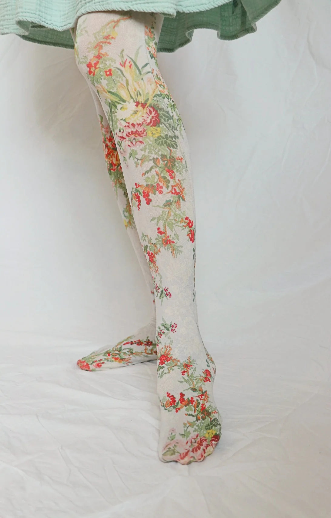 Antique Flowers Tights