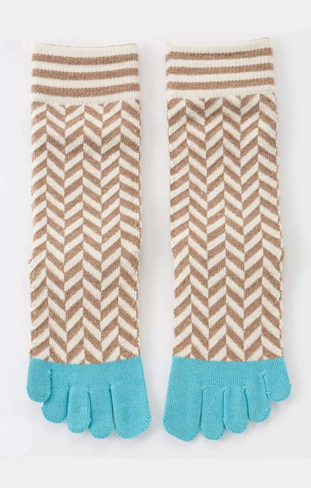 Socks by Knitido plus in Organic Cotton Herringbone Midcalf Toe Grip Socks With Power Pads in Turquoise color front