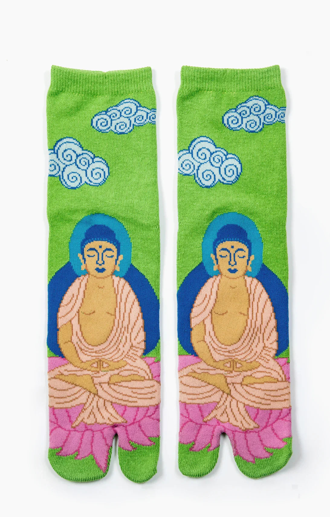 This is a picture of NINJA SOCKS product name Buddha Tabi Toe Socks Green