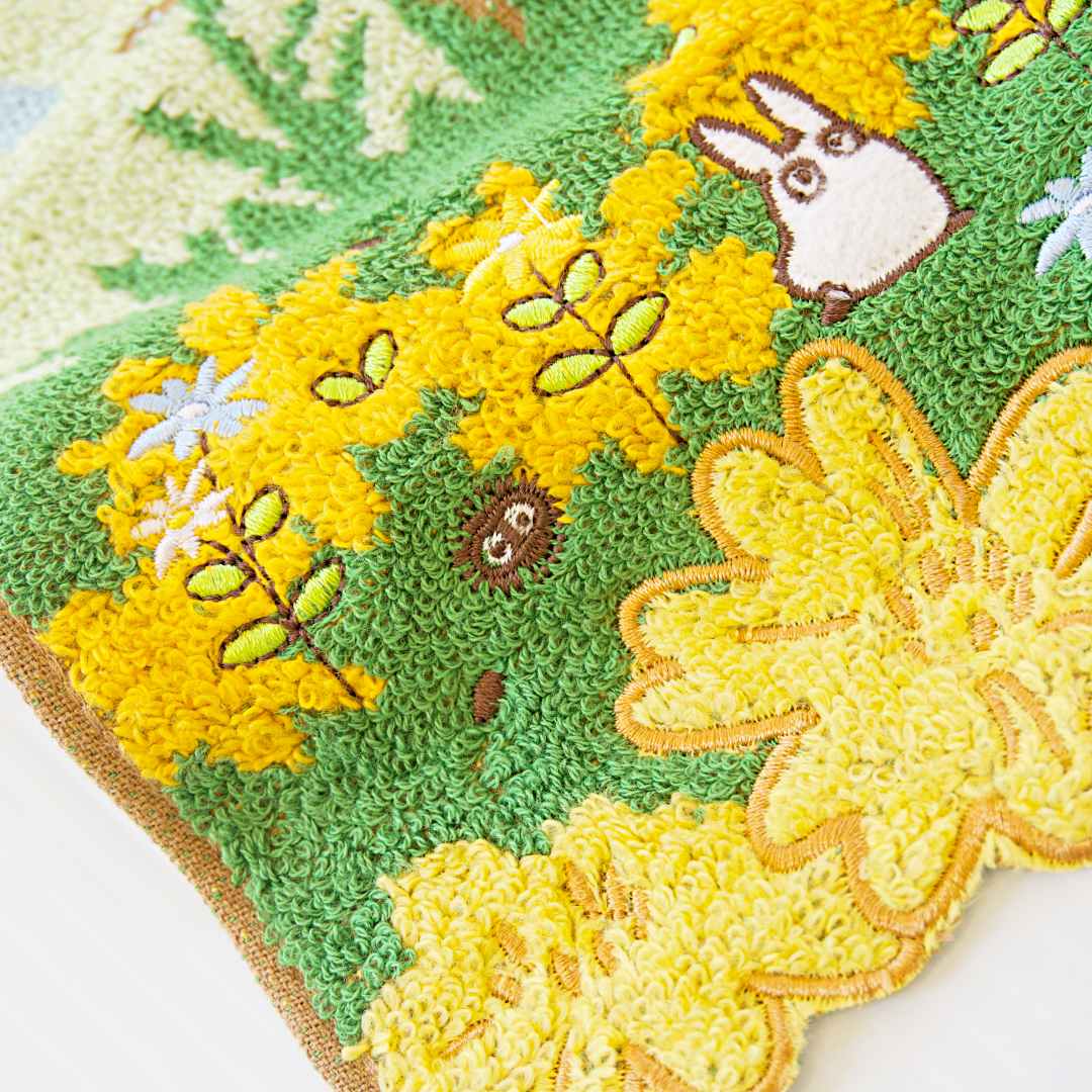 Totoro Mini Towel  |  Camphor Tree